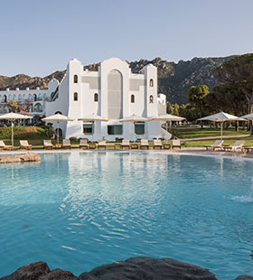 Falkensteiner-Resort-Capo-Boi-Sardinien-Urlaub